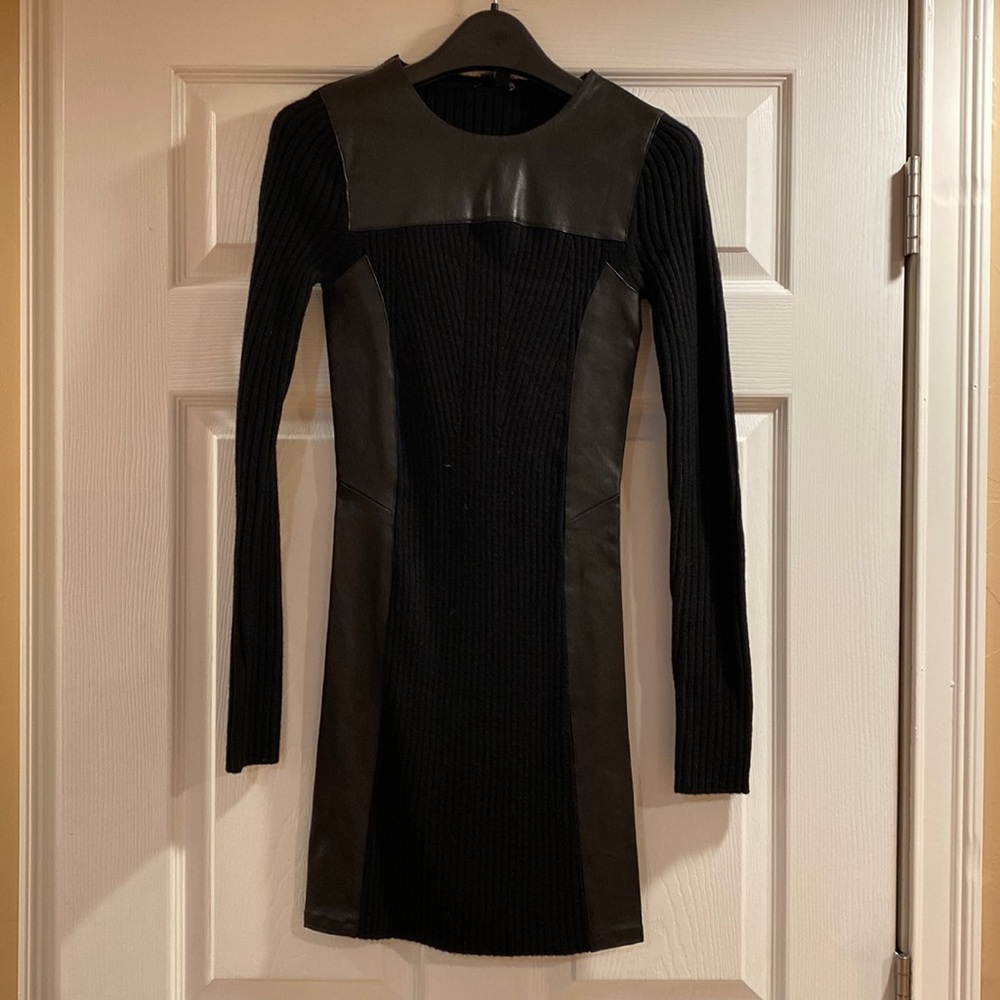 NWT.  Theory. 32” length.  Wool and leather